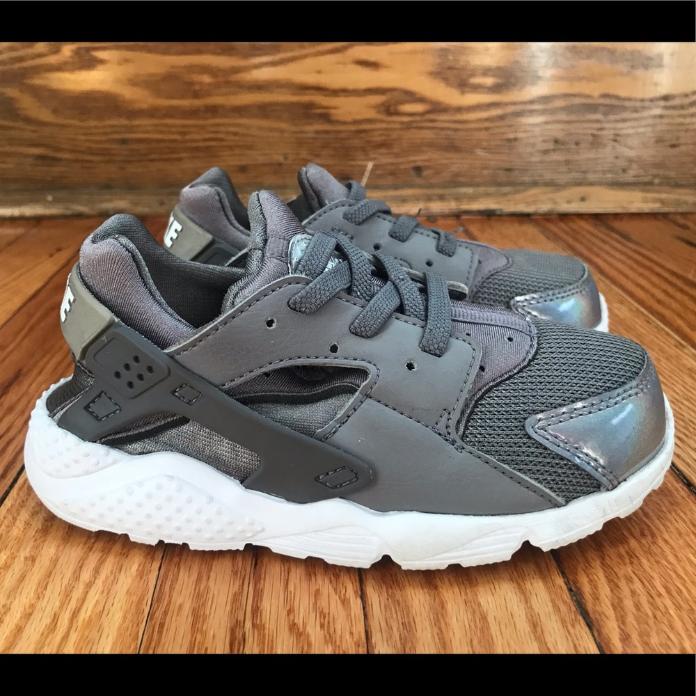 Toddler Nikes, size 10